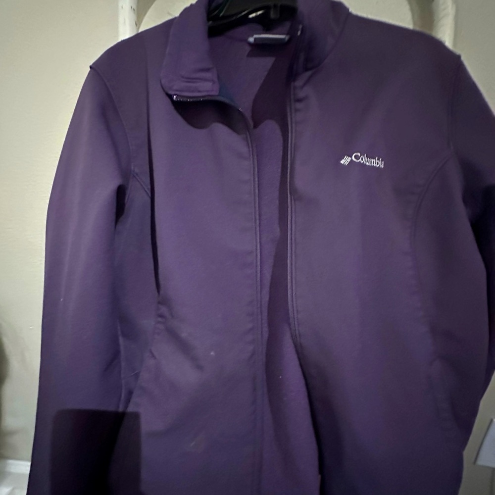 Purple columbia wind/rain jacket
